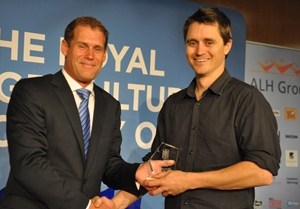 Mash and monk dominate perth beer awards