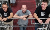 STONE & WOOD FOUNDERS LAUNCH SQUARE KEG