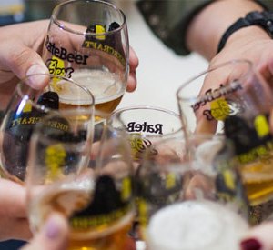 Craft brewers react to AB InBev’s first web purchase