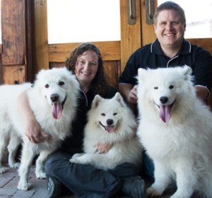 Smiling Samoyed triumphs in Adelaide