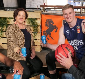 Prancing Pony partners with Adelaide 36ers