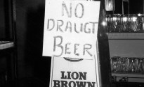 When Slim Dusty’s nightmare beer scenario became a reality