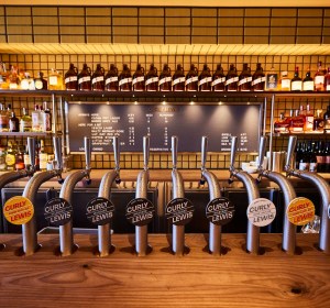 Curly Lewis opens brewery and bar in  Bondi