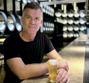 Steve Jeffares takes over former Deeds Brewing taproom
